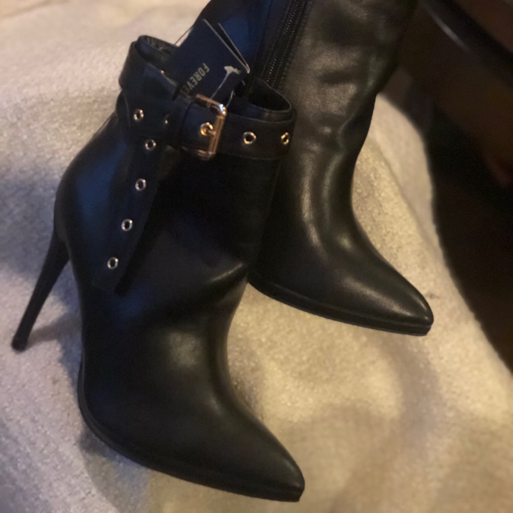 Booties - Picture 3 of 3